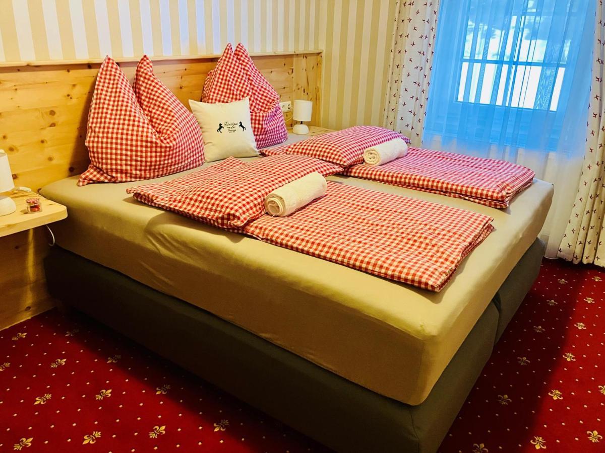 Roesslgut Bed & Breakfast Zederhaus Zewnętrze zdjęcie
