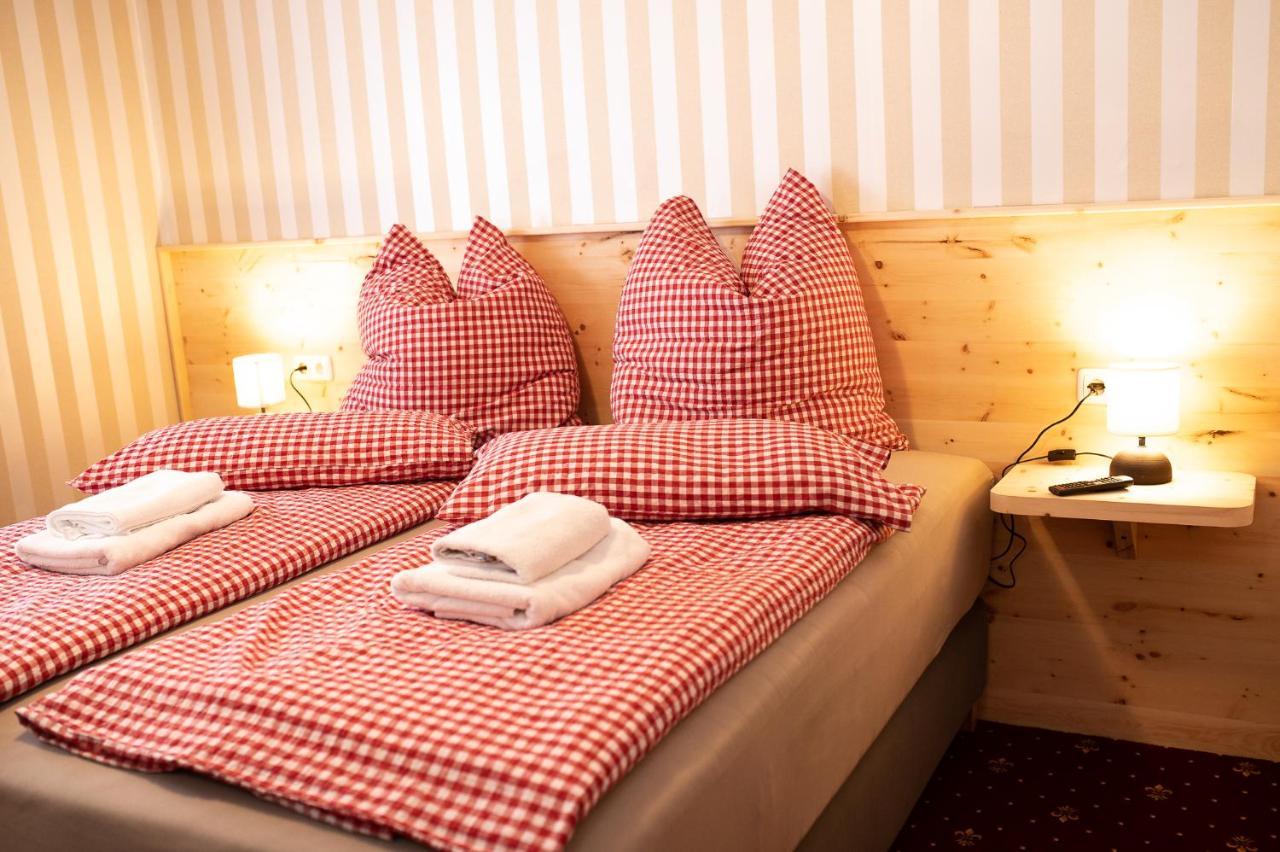 Roesslgut Bed & Breakfast Zederhaus Zewnętrze zdjęcie