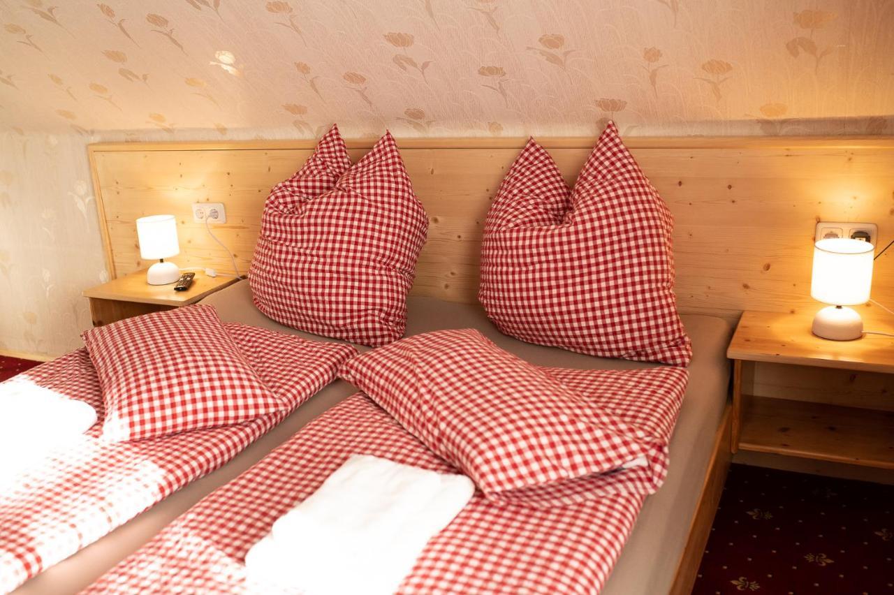 Roesslgut Bed & Breakfast Zederhaus Zewnętrze zdjęcie