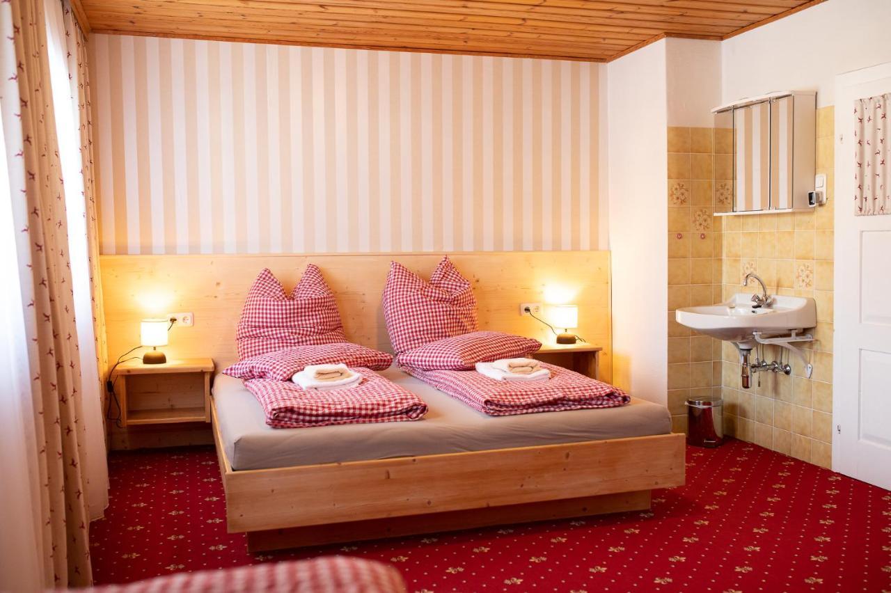 Roesslgut Bed & Breakfast Zederhaus Zewnętrze zdjęcie