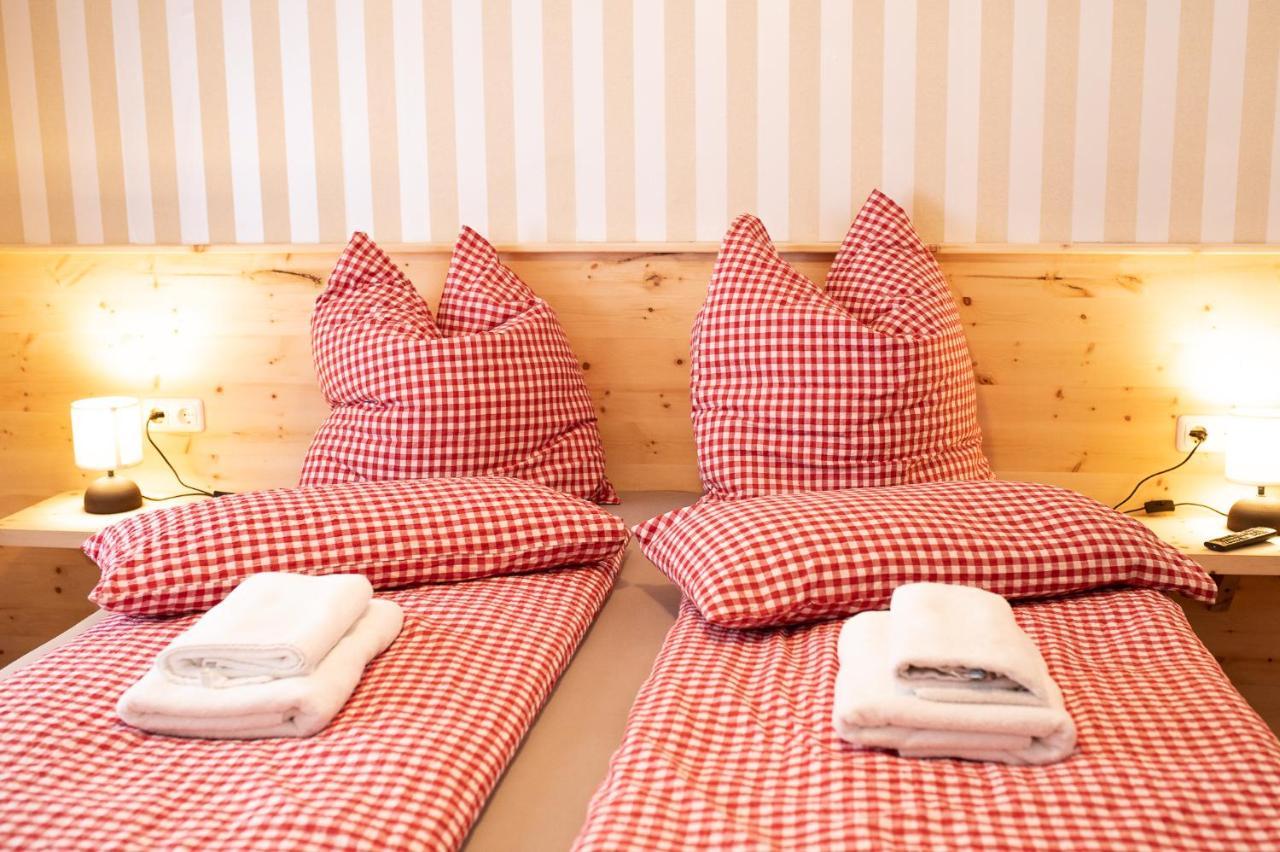 Roesslgut Bed & Breakfast Zederhaus Zewnętrze zdjęcie
